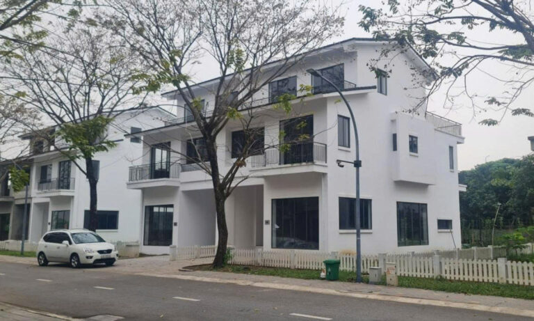 Bán biệt thự song lập 1c Spring Valley Ecopark Hưng Yên